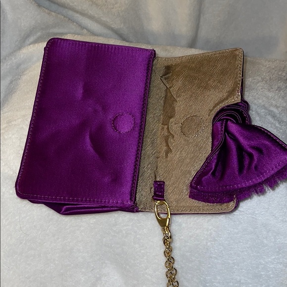 COPY - Bcbgmaxazzari Purple Wristlet / Satin - Cu… - Picture 7 of 12